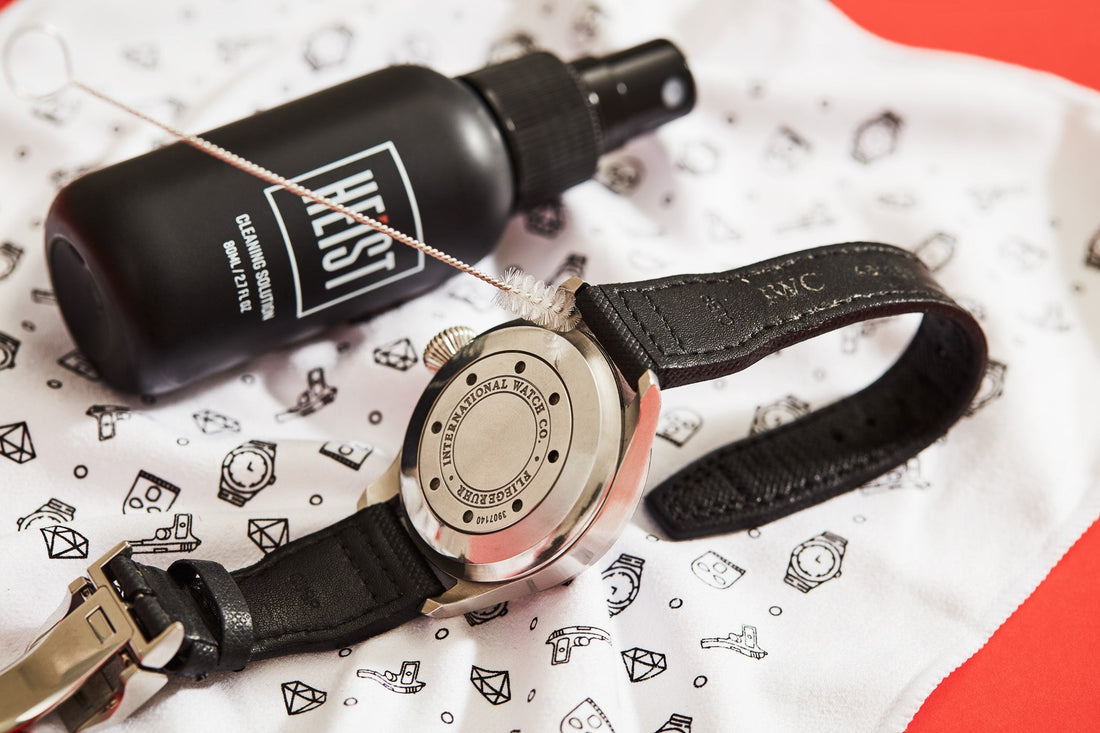 Cod Rag Watch Cleaner How to Clean Your Watch Using the HEIST Watch Cleaner – Heist Clean