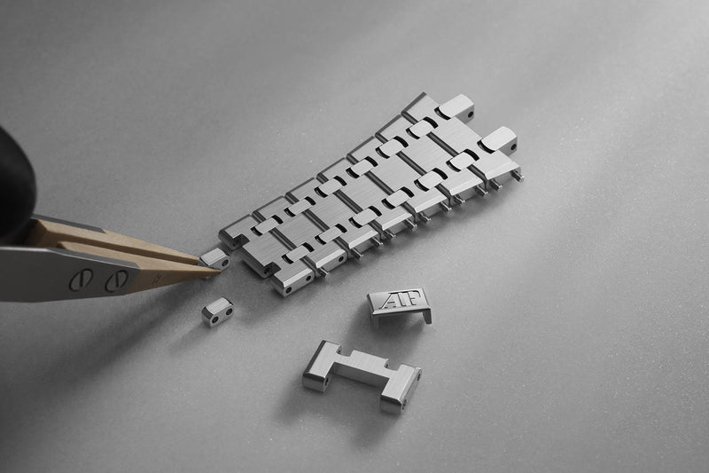 How To Clean Every Watch Bracelet Type